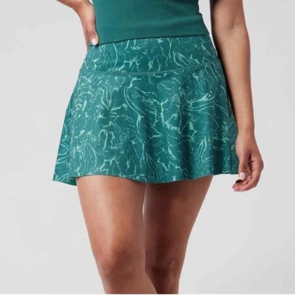 Athleta Ace Printed Tennis Skort 13.5” Size Large